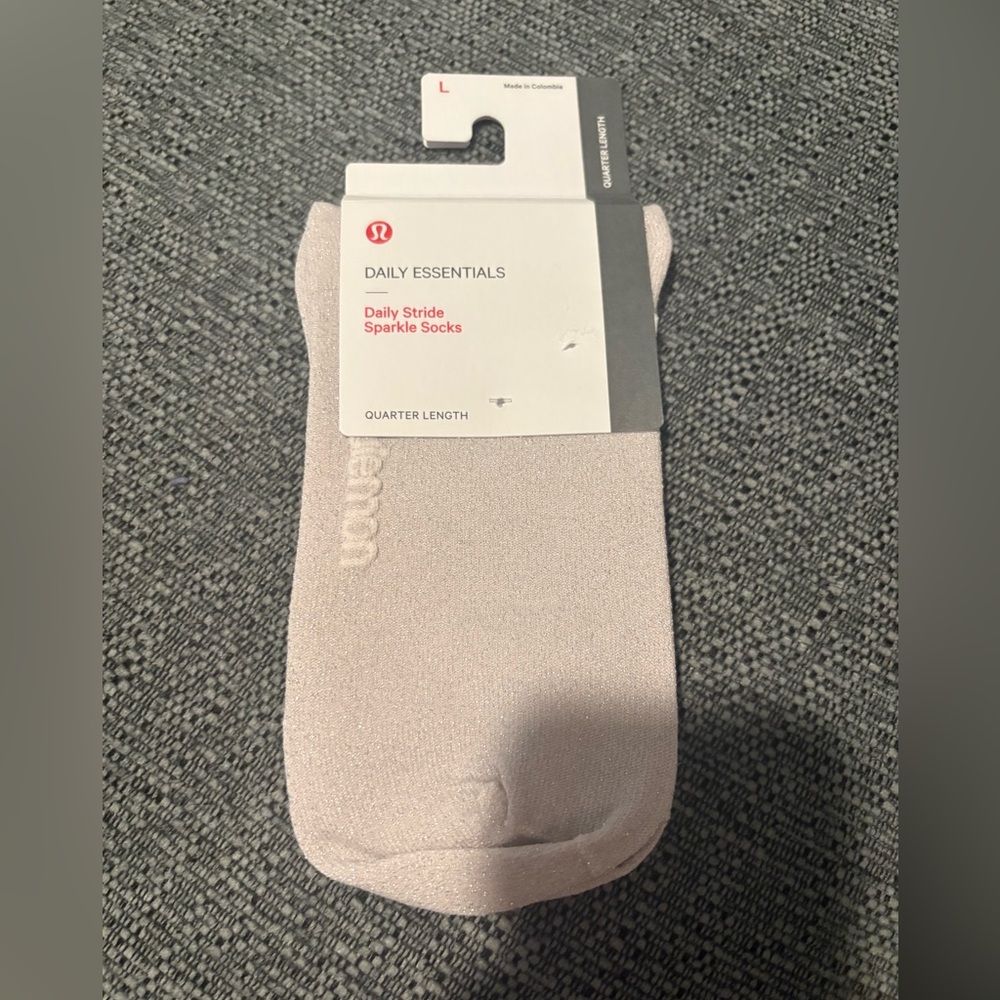 NWT Lululemon Daily Essentials Sparkle Socks 1 pair